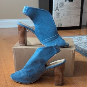 Brenda Zaro Blue Heeled Boots for Stylish Elegance Size EU 37